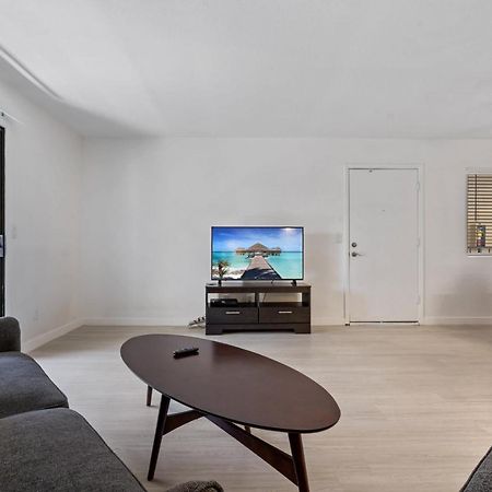 Newly Renovated 2Br Apartment W Pool By Stay Gia Phoenix Exterior foto